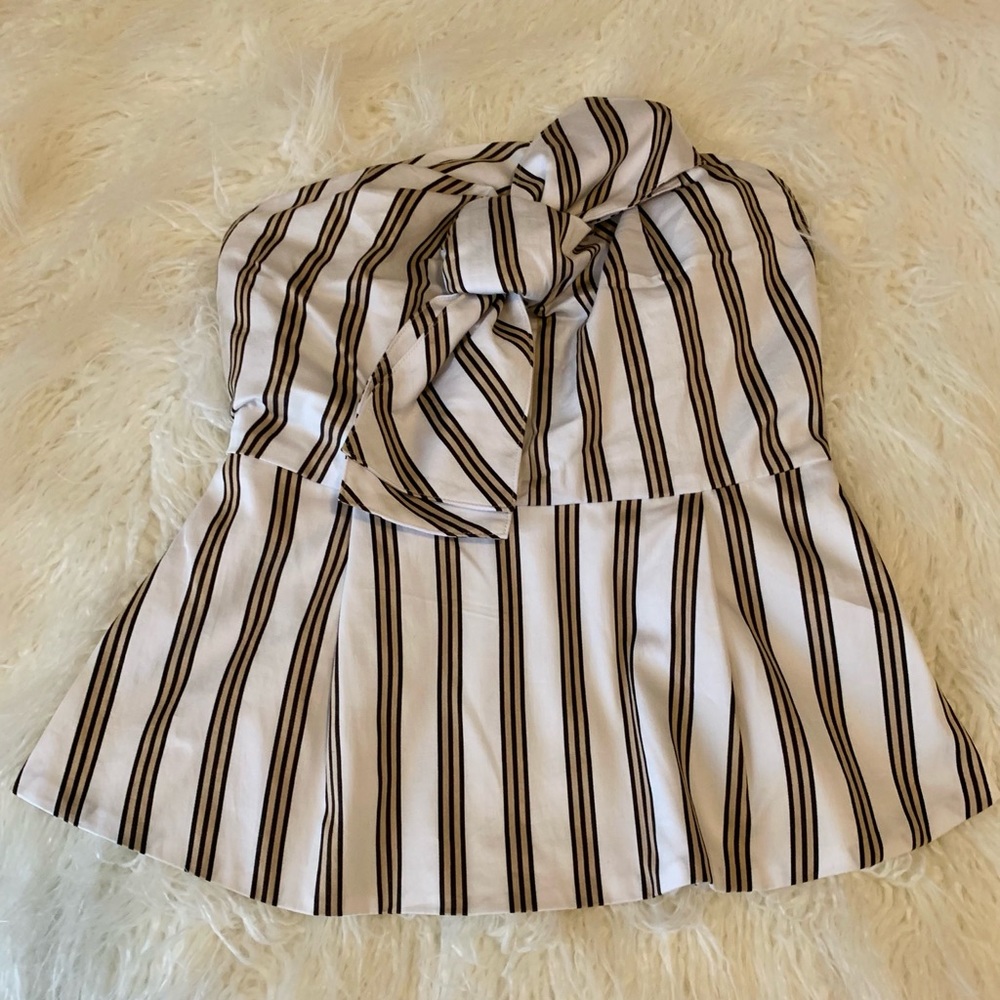 NY&CO tie front tube top
